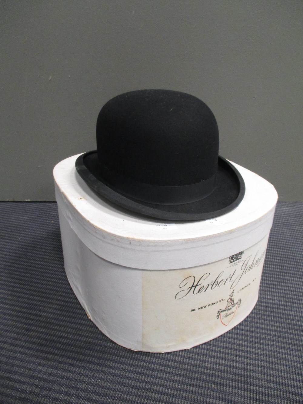 Bowler hot sale hat storage