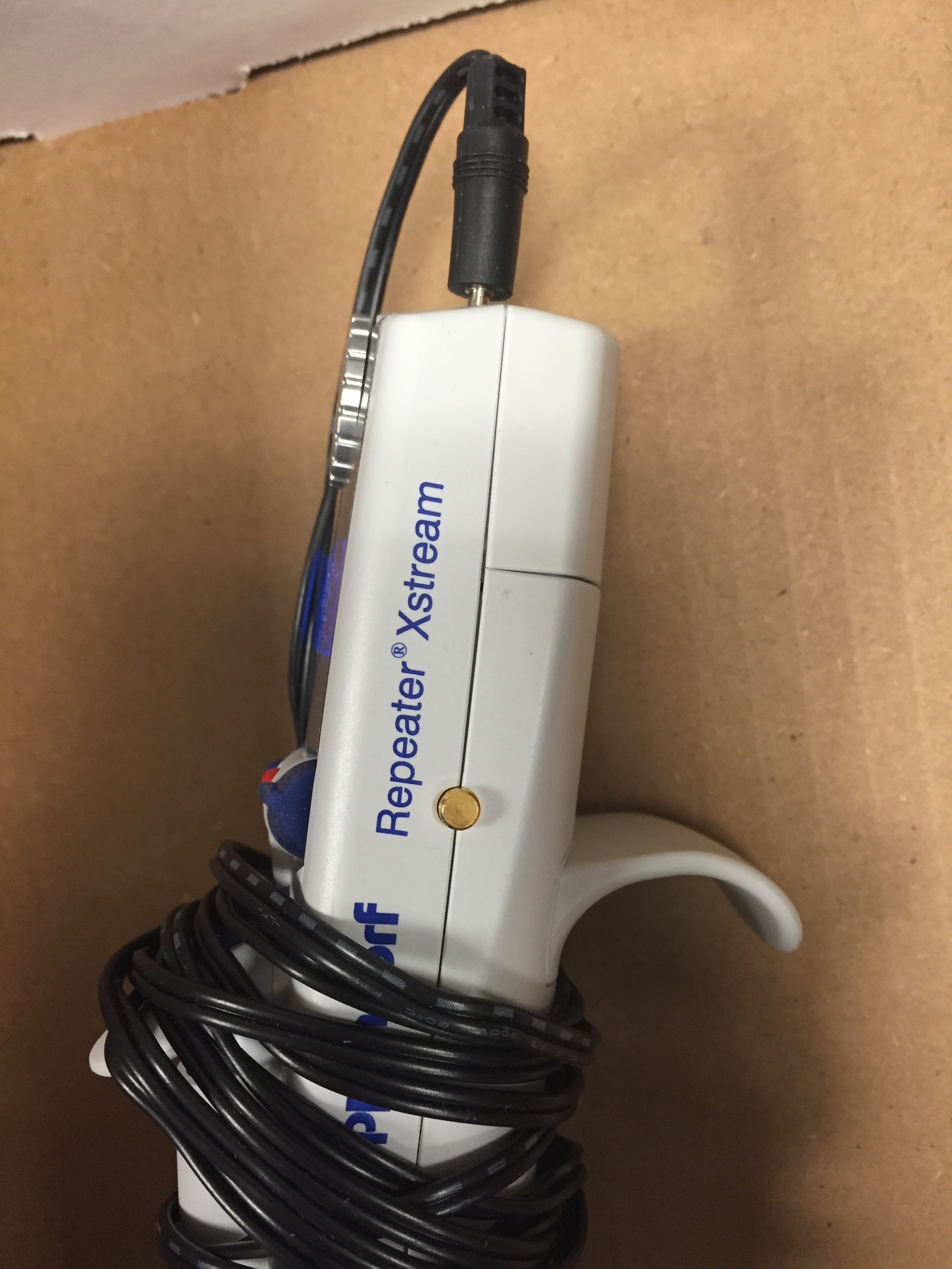 Eppendorf Repeater Xstream, SSLLC 210663