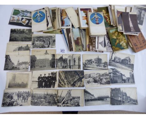 QUANTITY OF VARIOUS VINTAGE POSTCARDS