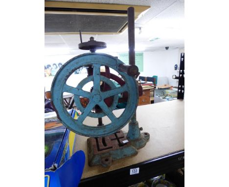 VINTAGE BENCH DRILL