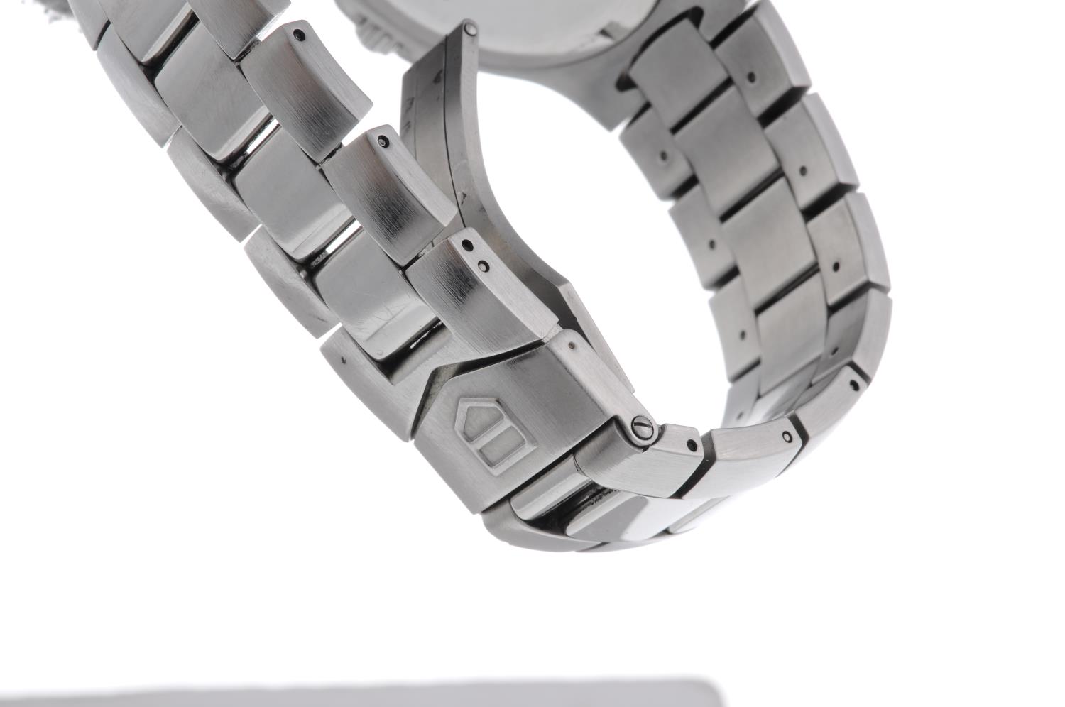 TAG HEUER - a gentleman's Kirium bracelet watch. Stainless steel case with calibrated bezel. Refe