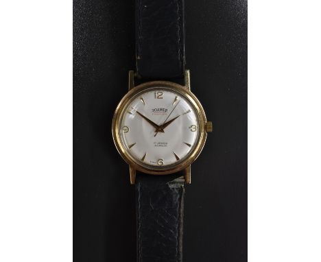 Roamer - a retro 1960s gentleman`s 9ct wristwatch, textured dial, quartered Arabic numerals and Arrow baton markers, centre s