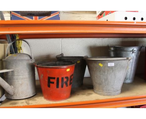 A SELECTION OF ZINC/GALVANISED BUCKETS AND A VINTAGE WATERING CAN AND A FIRE BUCKET 