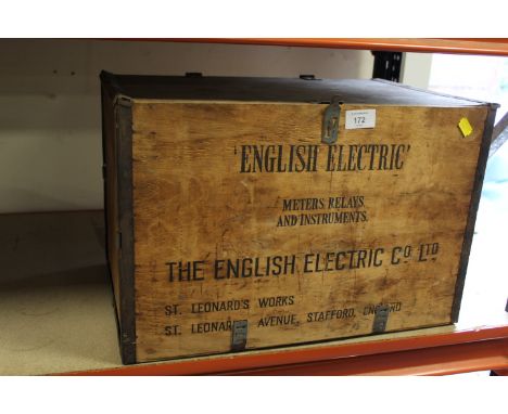 LOCAL INTEREST - VINTAGE ENGLISH ELECTRIC COMPANY LTD ST LEONARDS WORKS STAFFORD WOODEN STORAGE CRATE 