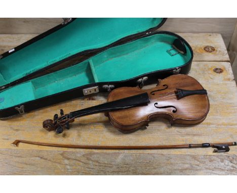 A CASED VINTAGE TWO PIECE BACK VIOLIN AND BOW 