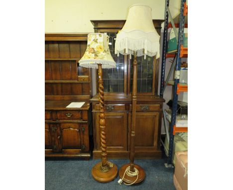 A VINTAGE OAK BARLEYTWIST STANDARD LAMP TOGETHER WITH ANOTHER (2)