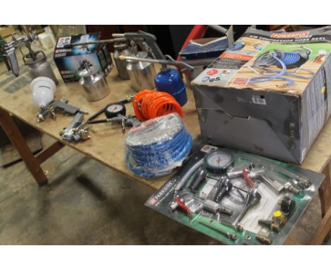 A SELECTION OF AIR TOOLS TO INCLUDE PAINT SPRAYERS