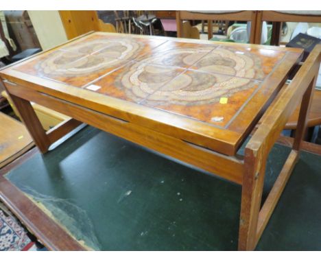 A RETRO TEAK TILE TOPPED COFFEE TABLE - W 95 cm