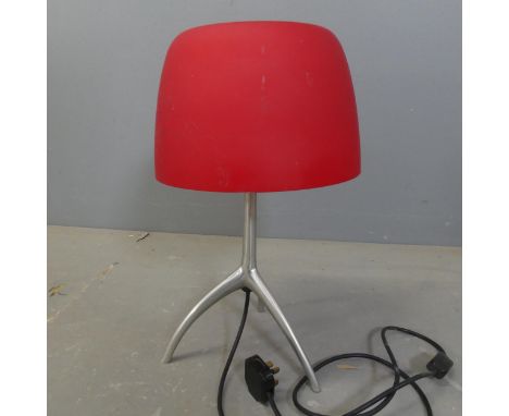 A Foscarini Murano Lumiere Tavolo Grande table lamp with polished steel base and ruby glass shade. Height 47cmShade in good c