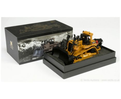 Hui Na Toys 1/50 Scale Construction Model - Hui Na Tract Excavator Bulldozer diecast metal&nbsp;construction - yellow, black 