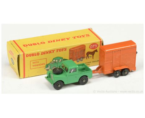 Dinky Dublo 073 Land Rover and Horse Trailer - green, knobbly black plastic wheels, with windows, Trailer in orange with knob