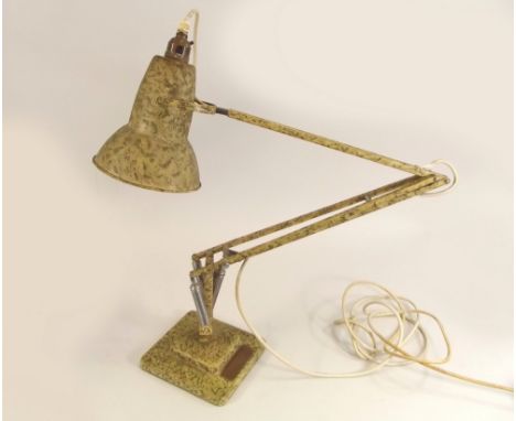 ANGLEPOISE LAMP.A 1940's anglepoise lamp by Herbert Terry & Sons, Redditch, in original painted finish.