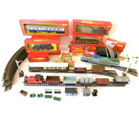 Hornby Triang railway '00' gauge locomotive R.52 0-6-0 rolling stock, signal box, station set, car transporter with cars and 