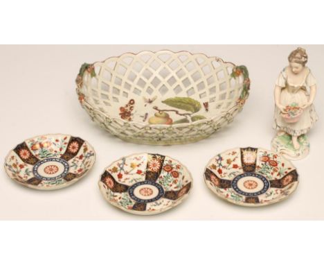 A SMALL COLLECTION OF ENGLISH PORCELAIN, 18th century, comprising a Red Anchor period Chelsea basket of oval form with rope t