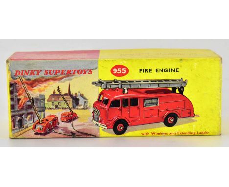 DINKY SUPERTOYS; a Fire Engine (with Windows and Extending Ladder) 955, in original box.Condition Report: It has been played 
