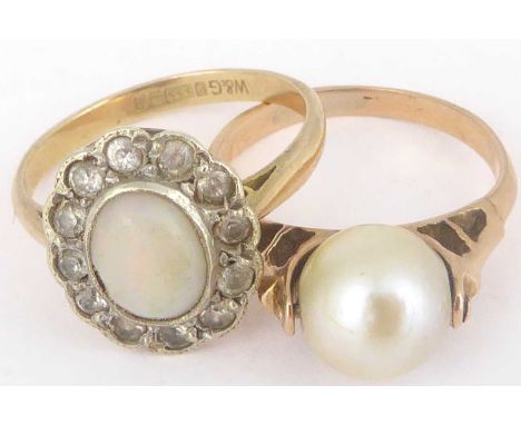 Two 9ct gold dress rings, both size M, and a 9ct gold cultured pearl ring, size K, combined approx. 5.6g (3).