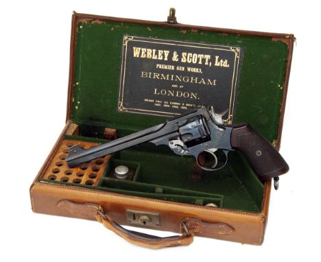 WEBLEY & SCOTT, BIRMINGHAM & LONDON A FINE CASED .455 TARGET-REVOLVER, MODEL 'W.S. TARGET', serial no. 450754, for 1924, with