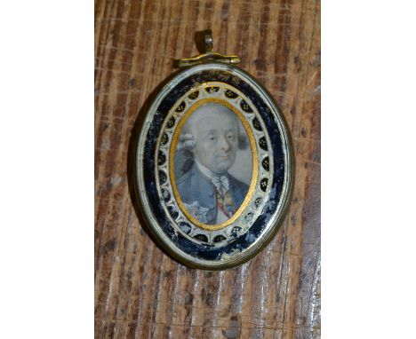 Early 19th Century oval portrait miniature of a bewigged gentleman in a locket frame (at fault)