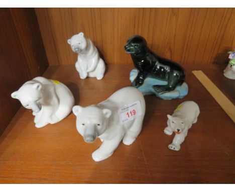 THREE LLADRO FIGURES OF POLAR BEARS, ONE OTHER POLAR BEAR FIGURINE AND FIGURINE OF A SEAL