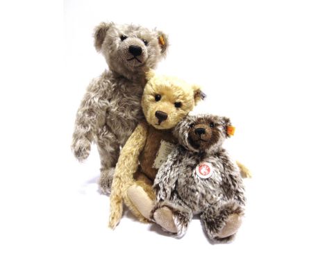 THREE STEIFF COLLECTOR'S TEDDY BEARS  including a British Collector's Bear, 2002, limited edition of 4,000, the largest 35.5c