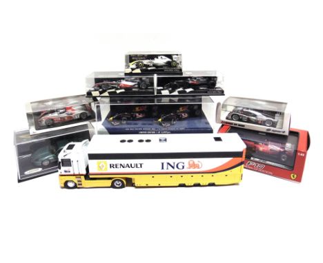 EIGHT 1/43 SCALE DIECAST MODEL CARS  comprising five Formula 1 (including a Minichamps Red Bull Chinese GP 2009 pair); two Le