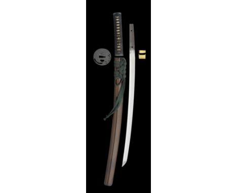 the blade shallow tori-zori and chu-kissaki, itame-gokoro hada, very narrow suguha hamon and with small kiri-komi on the mune