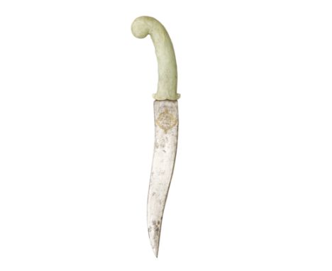 with associated recurved double-edged blade inlaid with a gold calligraphic cartouche on one side at the forte, pale green ca