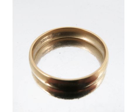 A 9 carat gold wedding ring, 3.7g gross