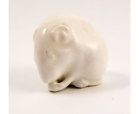 A Royal Worcester netsuke, modelled as a white mouse, dated circa 1913, height 1.25ins   Condition report:  Good condition 