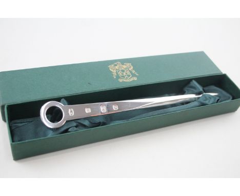 A .925 STERLING SILVER LETTER OPENER, Weight: 60gms