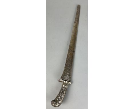 A SOUTH EAST ASIAN KRIS WITH SILVER SHEATH AND HANDLE, 58cm L 