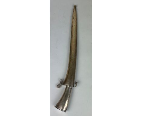 A SOUTH EAST ASIAN KRIS WITH A SILVER SHEATH AND HANDLE, 56cm L 