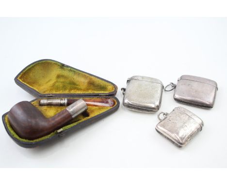 A GROUP OF FOUR 925 STERLING SILVER TOBACCIANA TO INCLUDE A SMOKING PIPE, VESTAS, Total silver weight: 93gms 
