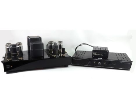 A Vacuum Tube Logic Super-Deluxe Preamplifier, designed by David Manley, hand built in California, model SDZ, serial 3036, to