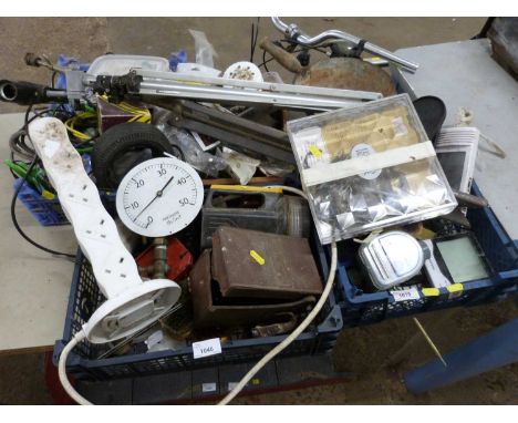 Mixed Lot: Various tools, garage clearance items etc