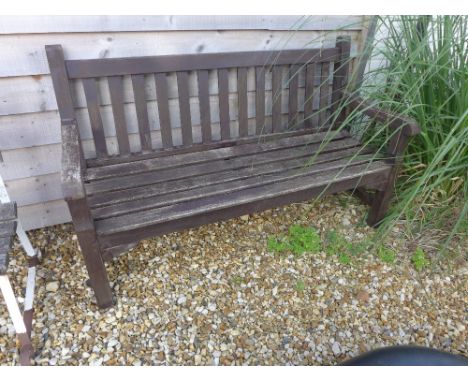 A pre owned wooden garden bench - Width 15 m 