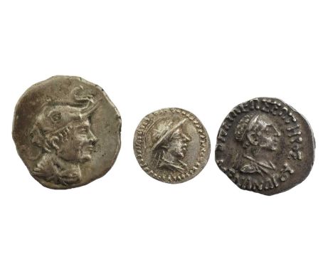 ♦3 x Greco-Baktrian Kingdom, comprising: 2 x Demetrios I (200-167 BC): (1) AR drachm (18mm, 4.35g), Panjhir mint, obv. Demetr