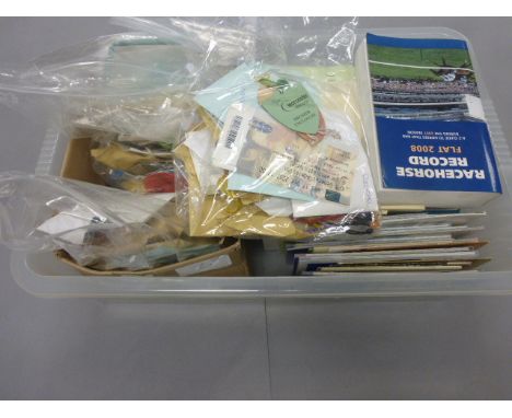 Horse Racing - Fantastic collection of racing card ticket badges and programmes from large number of courses, includes big me