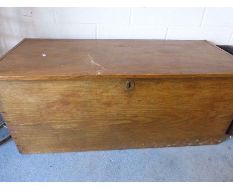 Victorian large light oak blanket box