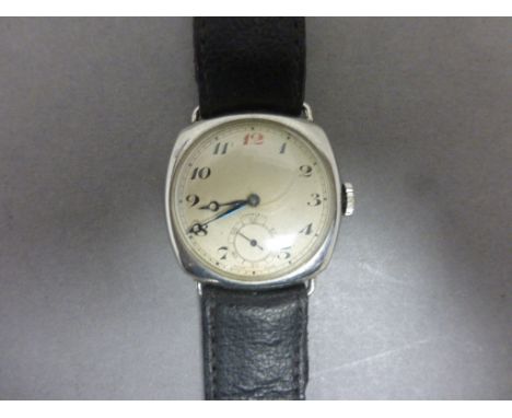 Vintage Gents cushion case Longines wristwatch