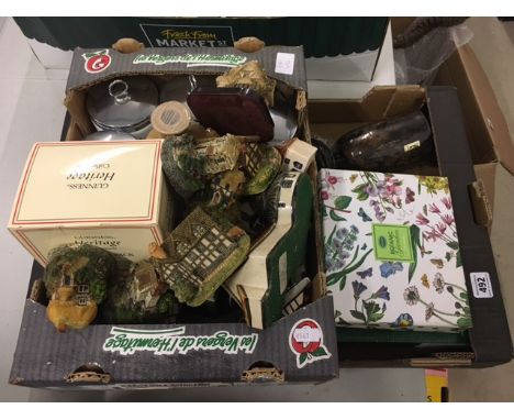 Collection of mixed items to include; Portmerion Botanic Garden teaspoons, boxed, Royal Worcester storage jars etc
