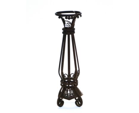 A WROUGHT IRON JARDINIERE STANDIn the manner of Edgar Brandt102cm highCondition report:&nbsp;Overall decorative and structura