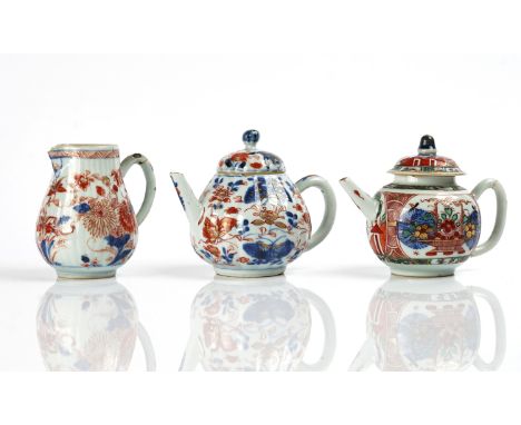 A CHINESE IMARI LOBED TEAPOT AND COVERCirca 1720-50Painted in underglaze-blue, iron-red and gilt with insects and flowers, 13