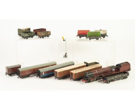 HORNBY AND HORNBY DUBLO UNBOXED MODEL RAIL, to include; 4-6-2 Locomotive and tender,  'DUCHESS OF ATHOL' No. 6231, in LMS mar