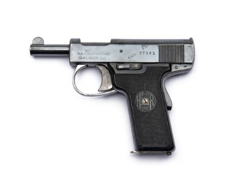 A .32 ACP (7.65mm) HARRINGTON & RICHARDSON HAMMERLESS SEMI-AUTOMATIC PISTOL, serial no. 27261, circa 1918, with blued exposed