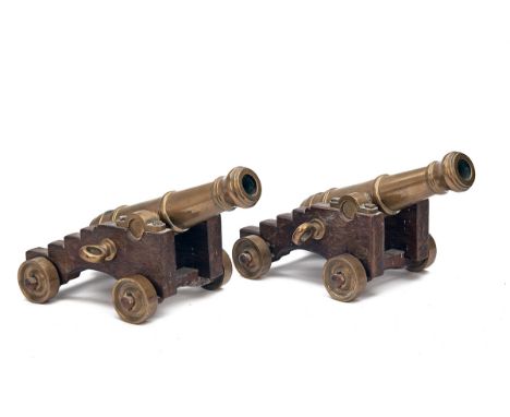 A PAIR OF 4-BORE BRONZE-BARRELLED MINIATURE NAVAL CANNON MARKED VANGUARD, no visible serial numbers, spuriously dated '1787' 