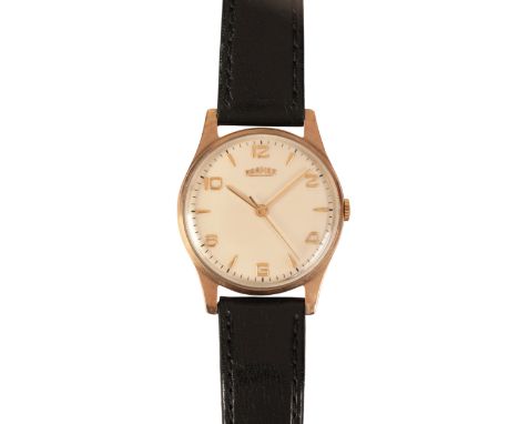 ROAMER: A GENTLEMAN'S 9CT GOLD WRISTWATCHwith manual wind movement, the silver dial with gold Arabic and baton numerals and g