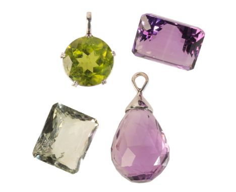 A COLLECTION OF JEWELLERYincluding a briolette-cut amethyst pendant with an 18ct white gold cap, no assay marks, (c.3.1g); to