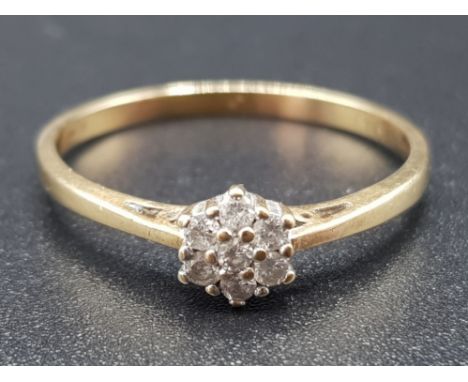 Ladies 9ct yellow gold diamond cluster ring comprising of 7 round brilliant cut diamonds, size T, 1.5g gross