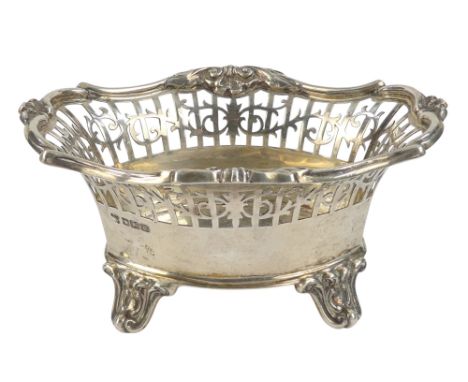 A Victorian silver bonbon dish - Sheffield 1904, Walter Charles Sissons, width 12.5cm, weight 148.5g.